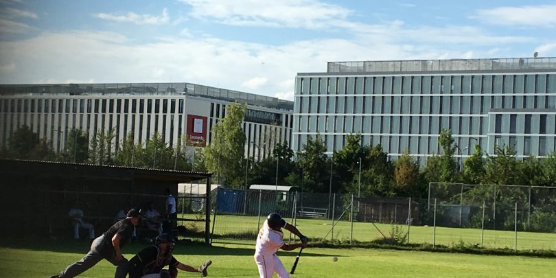Doppelsieg gegen die Fürth Pirates – Schützenfest für die Caribes Caribes_Ripken_Reyes