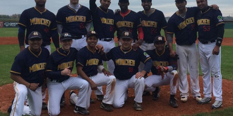 Herren II gewinnt Bayerliga Meisterschaft Caribes Herren 2