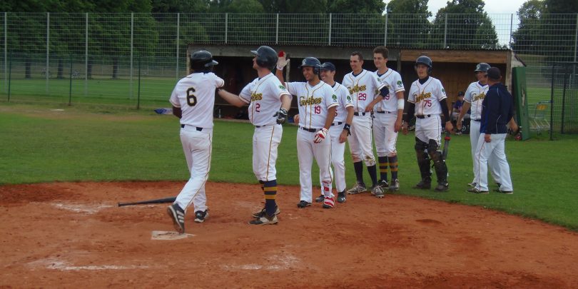 Caribes und Gauting teilen sich die Siege im Olympiapark Caribes Gauting 0717